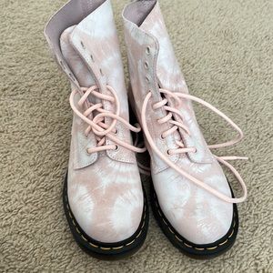 Fun pink and white Dr. Martens. Hardly worn. Some slight wear on toes. Size 8